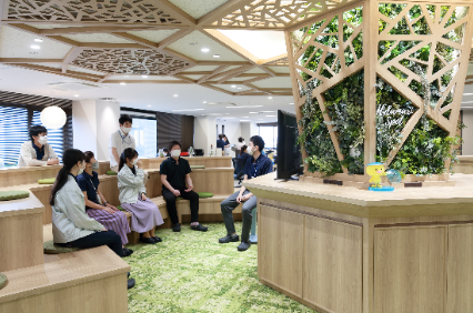 1749aeface520-plate-img15f630e4a73f5e